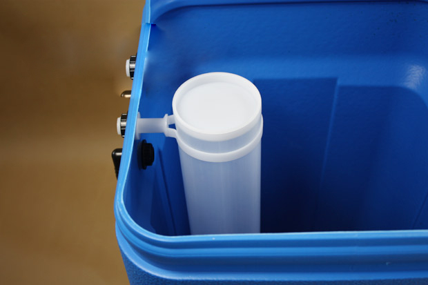 0.5噸(500L)每小時出力全自動軟水器 0.5噸(500L)每小時出力全自動軟水器