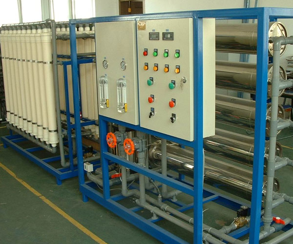 精密機械、汽車行業用水制取設備